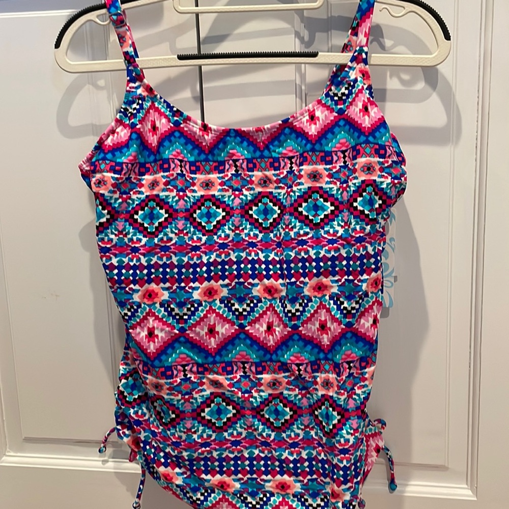 NWT Beach Diva 12D tankini
